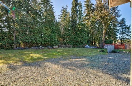 7079 Blackjack Dr, Lantzville, BC 