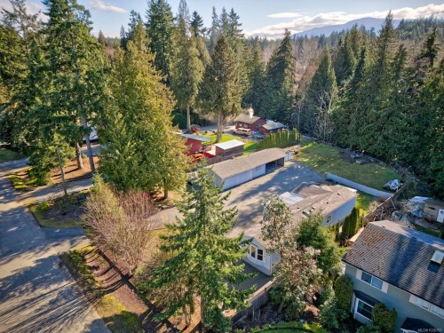 7079 Blackjack Dr, Lantzville, BC 