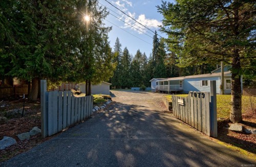 7079 Blackjack Dr, Lantzville, BC 