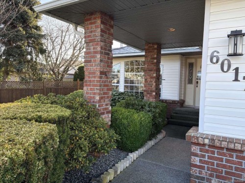6017 Tweedsmuir Cres, Nanaimo, BC 