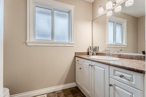 2240 Jackson Avenue, Merritt, BC - Indoor