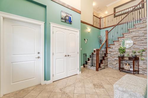 2240 Jackson Avenue, Merritt, BC - Indoor Photo Showing Bedroom