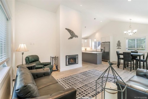 1390 Kurtis Cres, Nanaimo, BC 