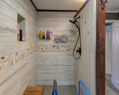 179 Springbend Road, Enderby, BC - Indoor