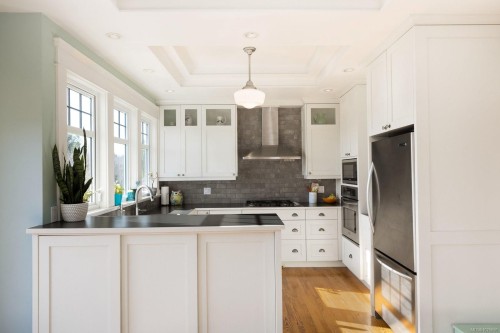 2231 Windsor Rd, Oak Bay, BC 