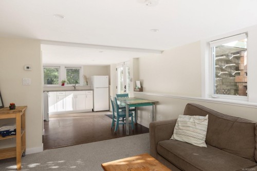 2231 Windsor Rd, Oak Bay, BC 