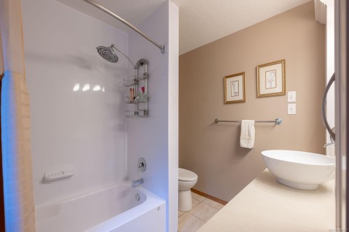 3379 Opal Rd, Nanaimo, BC 