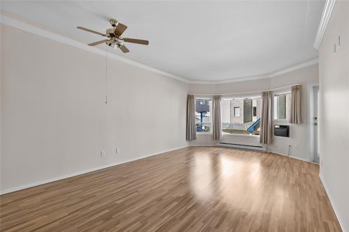 127-877 Klo Road, Kelowna, BC - Indoor Photo Showing Other Room