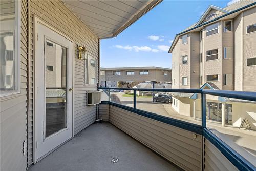 127-877 Klo Road, Kelowna, BC - Outdoor With Balcony With Exterior