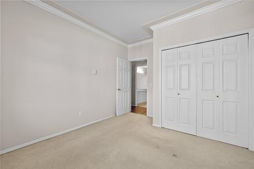 127-877 Klo Road, Kelowna, BC - Indoor Photo Showing Other Room