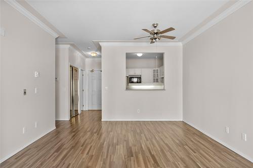127-877 Klo Road, Kelowna, BC - Indoor Photo Showing Other Room