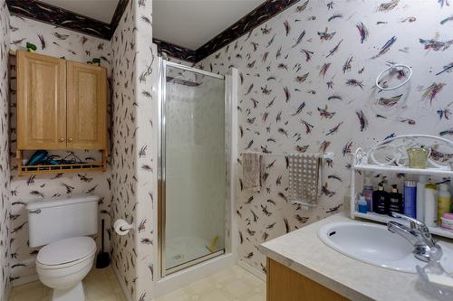 102-2250 Louie Drive, Westbank, BC - Indoor Photo Showing Bathroom