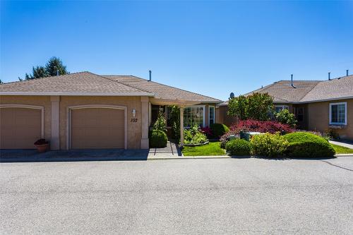 102-2250 Louie Drive, Westbank, BC - Outdoor