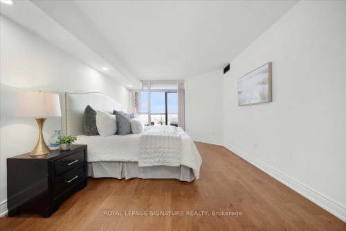 903-5 Rowntree Road, Toronto, ON - Indoor Photo Showing Bedroom
