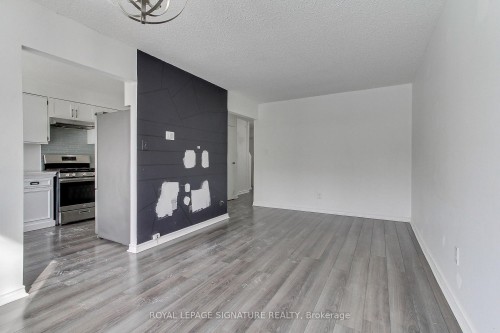 17-31 Parker Crescent, Ajax, ON - Indoor Photo Showing Other Room