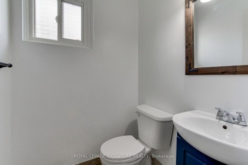 17-31 Parker Crescent, Ajax, ON - Indoor Photo Showing Bathroom