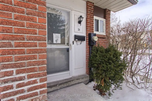 17-31 Parker Crescent, Ajax, ON - Outdoor