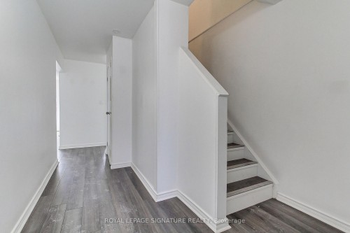 17-31 Parker Crescent, Ajax, ON - Indoor Photo Showing Other Room