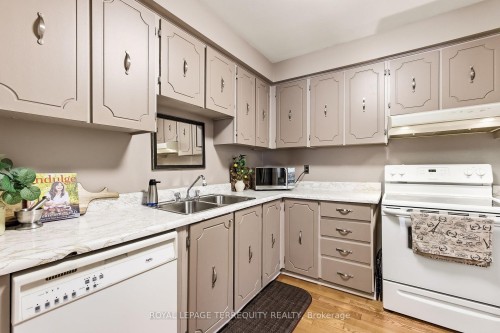 425 Lesabre Street, Oshawa, ON 