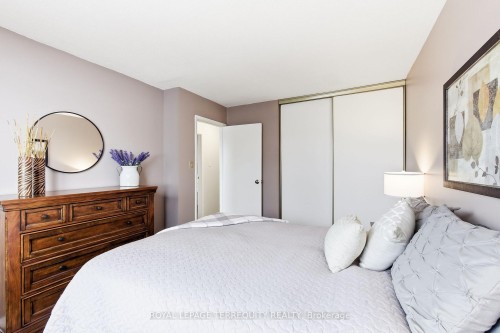 425 Lesabre Street, Oshawa, ON 