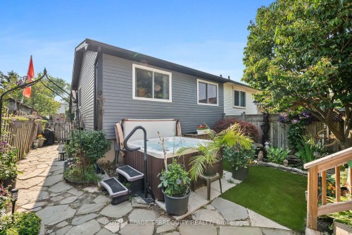 425 Lesabre Street, Oshawa, ON 