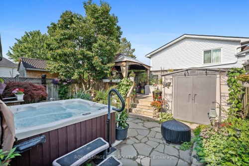 425 Lesabre Street, Oshawa, ON 