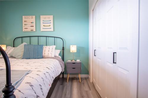 5192 Huston Road, Peachland, BC - Indoor Photo Showing Bedroom