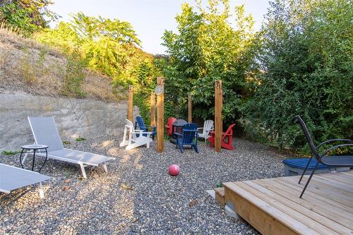5192 Huston Road, Peachland, BC - Outdoor