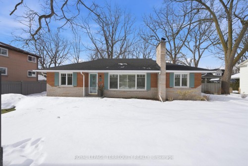 116 Centre Street N, Whitby, ON - Outdoor