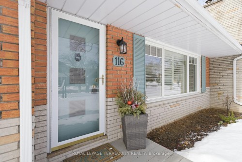 116 Centre Street N, Whitby, ON - Outdoor With Exterior