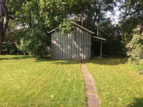 116 Centre Street N, Whitby, ON - Outdoor