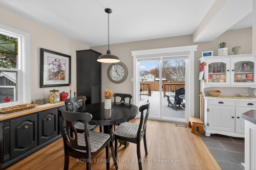 13 Cameron Avenue, Hamilton, ON - Indoor Photo Showing Dining Room
