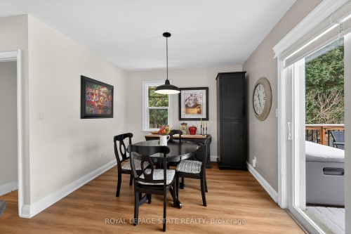 13 Cameron Avenue, Hamilton, ON - Indoor Photo Showing Dining Room
