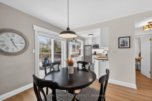 13 Cameron Avenue, Hamilton, ON - Indoor Photo Showing Dining Room