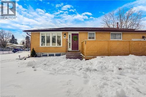 69 EAGEN Drive  Kitchener, ON N2M 1W4