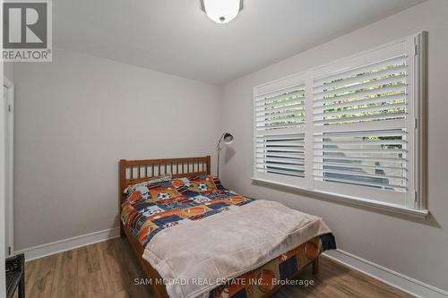 1140 Halliday Avenue, Mississauga, ON - Indoor Photo Showing Bedroom