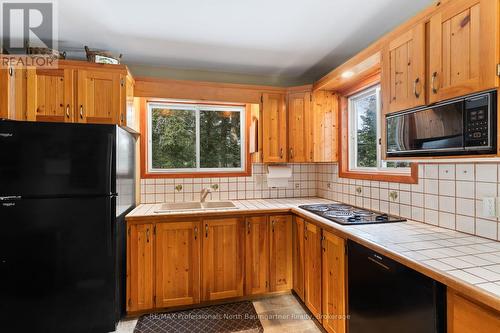 1075 Basshaunt Lake Road, Dysart Et Al (Guilford), ON 