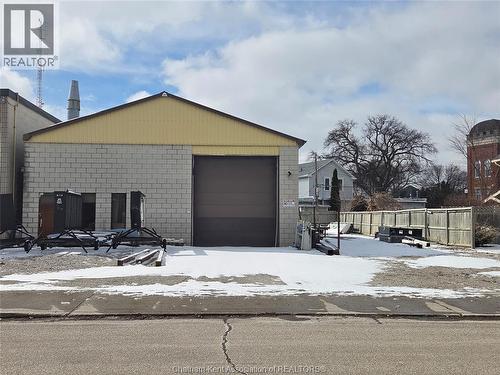 240 William Street South, Chatham, ON 