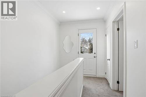 110 Kensington Avenue S, Hamilton, ON - Indoor Photo Showing Other Room