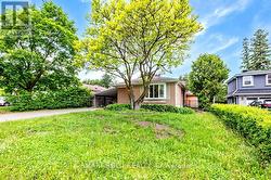 LOWER - 10 HOLMAN CRESCENT  Aurora, ON L4G 1Z9