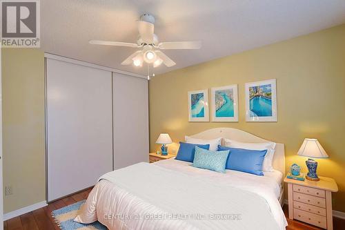 418 Chieftan Circle, Mississauga, ON - Indoor Photo Showing Bedroom