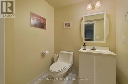 418 Chieftan Circle, Mississauga, ON - Indoor Photo Showing Bathroom