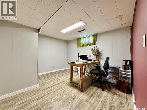 19 Hudson Bay, Esterhazy, SK - Indoor