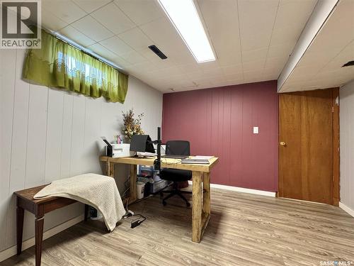 19 Hudson Bay, Esterhazy, SK - Indoor