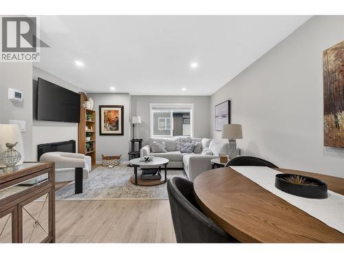 2081 11 Avenue Ne Unit# 9, Salmon Arm, BC - Indoor Photo Showing Living Room With Fireplace