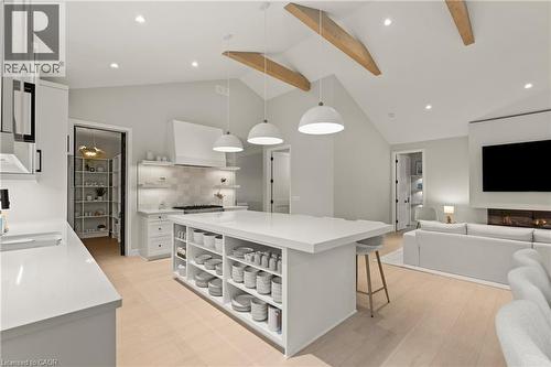 27 Maple Leaf Avenue S, Ridgeway, ON - Indoor Photo Showing Kitchen