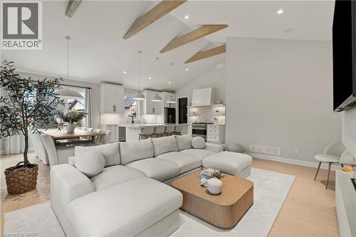 27 Maple Leaf Avenue S, Ridgeway, ON - Indoor Photo Showing Living Room