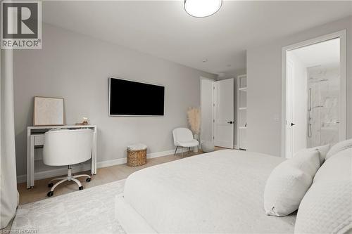 27 Maple Leaf Avenue S, Ridgeway, ON - Indoor Photo Showing Bedroom