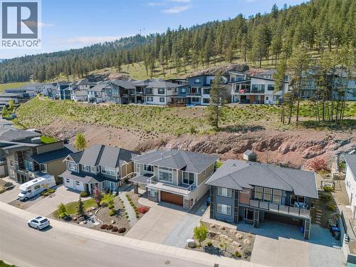 2600 Paramount Drive, West Kelowna, BC - Outdoor