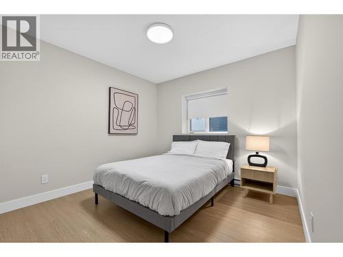 451 Vision Court, Kelowna, BC - Outdoor